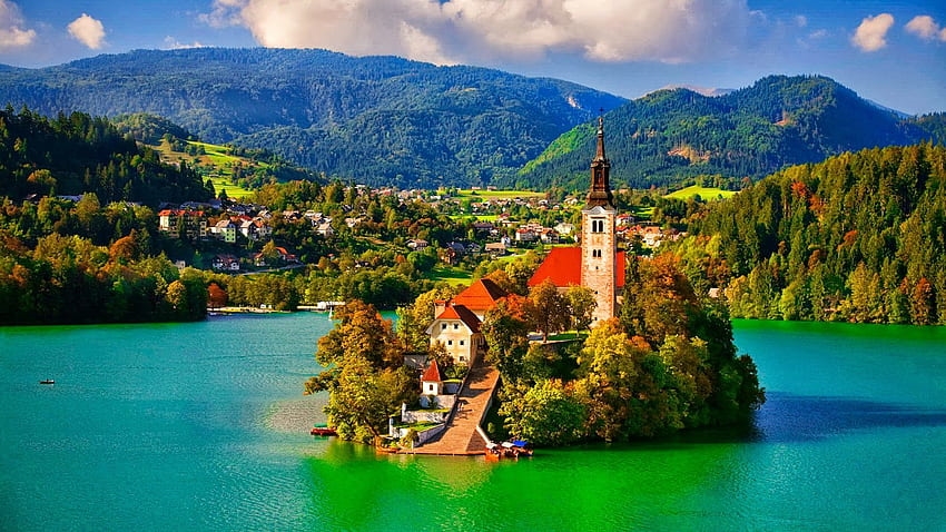 Weekend SLOVENIA